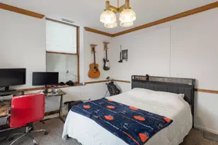 1124 W Eddy St, Chicago, IL 60657 - Photo 8