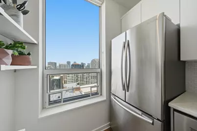 330 W Grand Avenue #1906, Chicago, IL 60654 - Photo 8