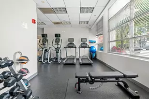 330 W Grand Ave, Chicago, IL 60654 - Photo 20