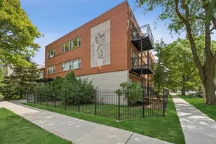 240 S Oak Park Ave, Oak Park, IL 60302 - Photo 1