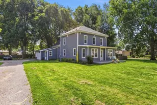 412 N 3rd St, Saint John, IL 61873 - Photo 36
