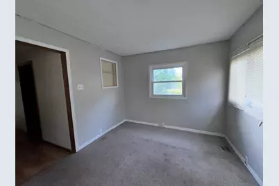 1004 S Cherry Street, Centralia, IL 62801 - Photo 16