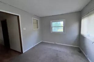 1004 S Cherry St, Centralia, IL 62801 - Photo 16
