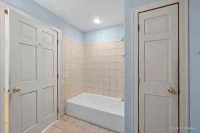 4703 N Waltshire Lane, McHenry, IL 60051 - Photo 24