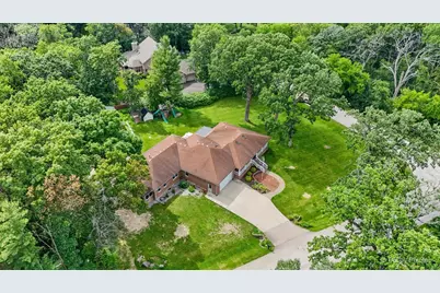 4703 N Waltshire Lane, McHenry, IL 60051 - Photo 6