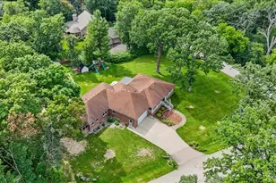 4703 N Waltshire Ln, McHenry, IL 60051 - Photo 6
