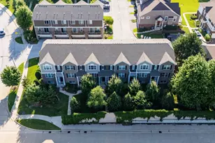 908 Bradford Dr, Naperville, IL 60563 - Photo 34