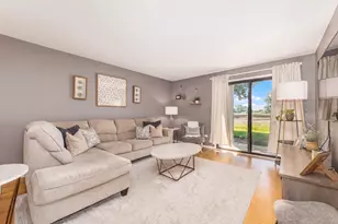 584 Elizabeth Dr, Wood Dale, IL 60191 - Photo 14