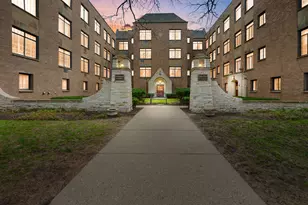 734 Noyes St, Evanston, IL 60201 - Photo 1