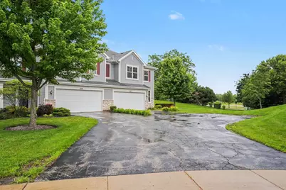 937 Emerald Drive, Pingree Grove, IL 60140 - Photo 2