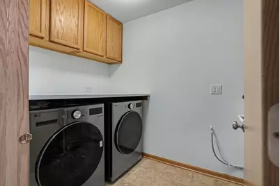 937 Emerald Drive, Pingree Grove, IL 60140 - Photo 18