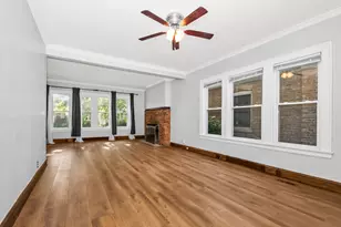 [Address not provided], Oak Park, IL 60302 - Photo 4
