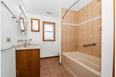 [Address not provided], Oak Park, IL 60302 - Photo 18