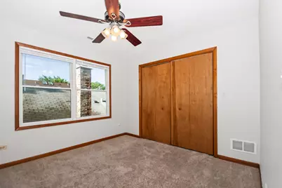 [Address not provided], Oak Park, IL 60302 - Photo 12