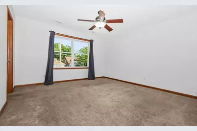 [Address not provided], Oak Park, IL 60302 - Photo 14