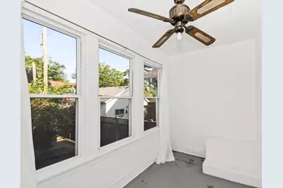[Address not provided], Oak Park, IL 60302 - Photo 16