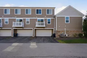 176 Goldenrod Dr, Elgin, IL 60124 - Photo 28