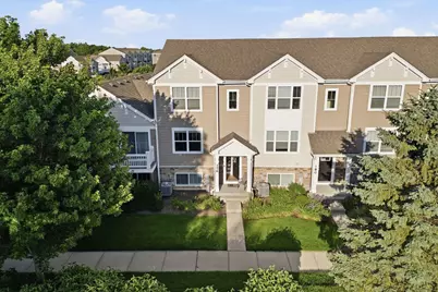176 Goldenrod Drive, Elgin, IL 60124 - Photo 2