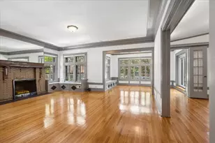 717 W Junior Terrace, Chicago, IL 60613 - Photo 8