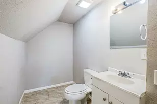 4825 W 28th St, Cicero, IL 60804 - Photo 16