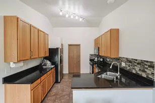 39764 Waterloo Dr, Beach Park, IL 60083 - Photo 6