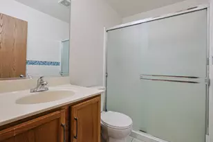39764 Waterloo Dr, Beach Park, IL 60083 - Photo 16
