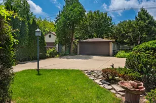 5337 W Ardmore Ave, Chicago, IL 60646 - Photo 22
