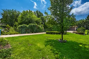 5337 W Ardmore Ave, Chicago, IL 60646 - Photo 24