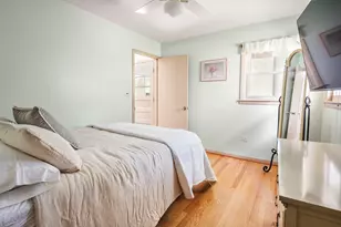 5337 W Ardmore Ave, Chicago, IL 60646 - Photo 12