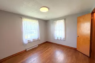 271 N Douglas St, Bradley, IL 60915 - Photo 14