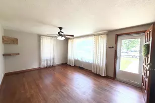 271 N Douglas St, Bradley, IL 60915 - Photo 4