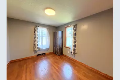 271 N Douglas Street, Bradley, IL 60915 - Photo 16