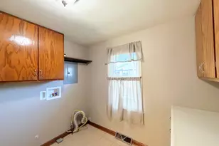 271 N Douglas St, Bradley, IL 60915 - Photo 12