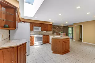 2817 Chariot Ln, Olympia Fields, IL 60461 - Photo 10