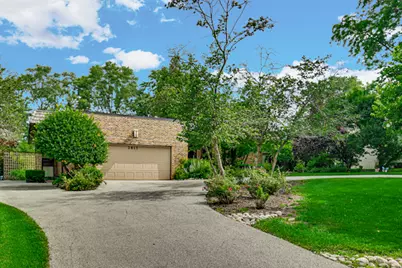 2817 Chariot Lane, Olympia Fields, IL 60461 - Photo 2