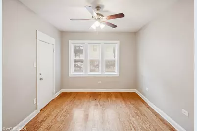 1702 N Campbell Avenue, Chicago, IL 60647 - Photo 2