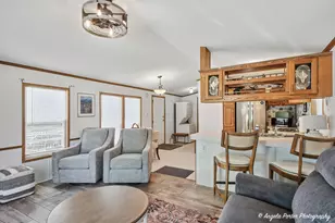 240 Whitney Rd, Lake Zurich, IL 60047 - Photo 6