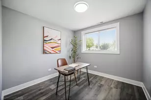 10403 Barnard Dr, Chicago Ridge, IL 60415 - Photo 16