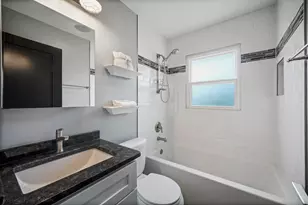 10403 Barnard Dr, Chicago Ridge, IL 60415 - Photo 10