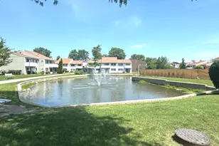 1000 Bayside Dr, Palatine, IL 60074 - Photo 14