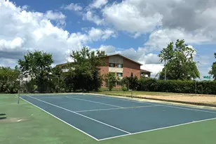 1000 Bayside Dr, Palatine, IL 60074 - Photo 16