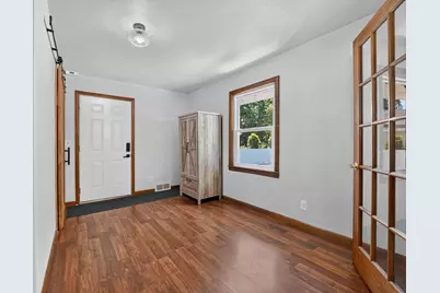 2230 N 1st Street, Dekalb, IL 60115 - Photo 10