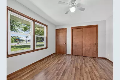 2230 N 1st Street, Dekalb, IL 60115 - Photo 14