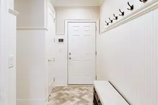 1871 W Salisbury Ln, Lake Forest, IL 60045 - Photo 20
