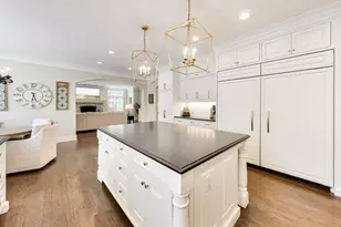 1871 W Salisbury Ln, Lake Forest, IL 60045 - Photo 12