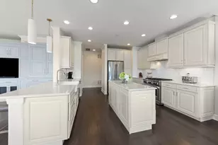 149 W Kennedy Ln, Hinsdale, IL 60521 - Photo 8