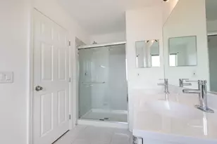 4257 N Kolmar Ave, Chicago, IL 60641 - Photo 48
