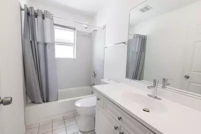 4257 N Kolmar Avenue, Chicago, IL 60641 - Photo 52