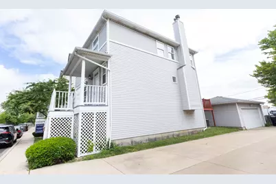 4257 N Kolmar Avenue, Chicago, IL 60641 - Photo 4