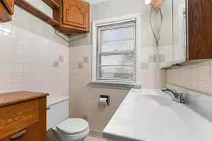 4715 W Crystal Lake Rd, McHenry, IL 60050 - Photo 16